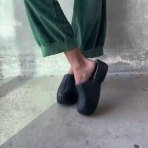 Sold Out Matisse Bella Black platform clog mule 7